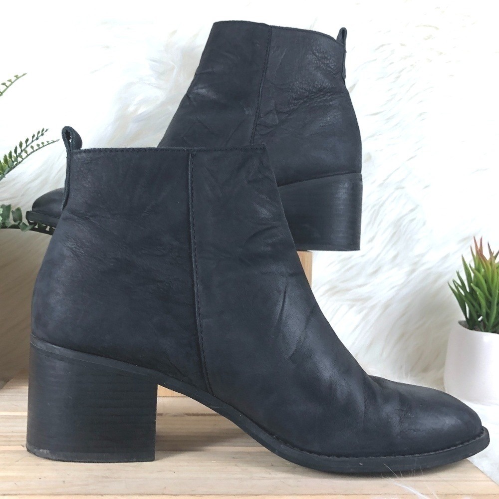 BP Black Leather Side Zip Block Heel Ankle Boots Women's Size 10M